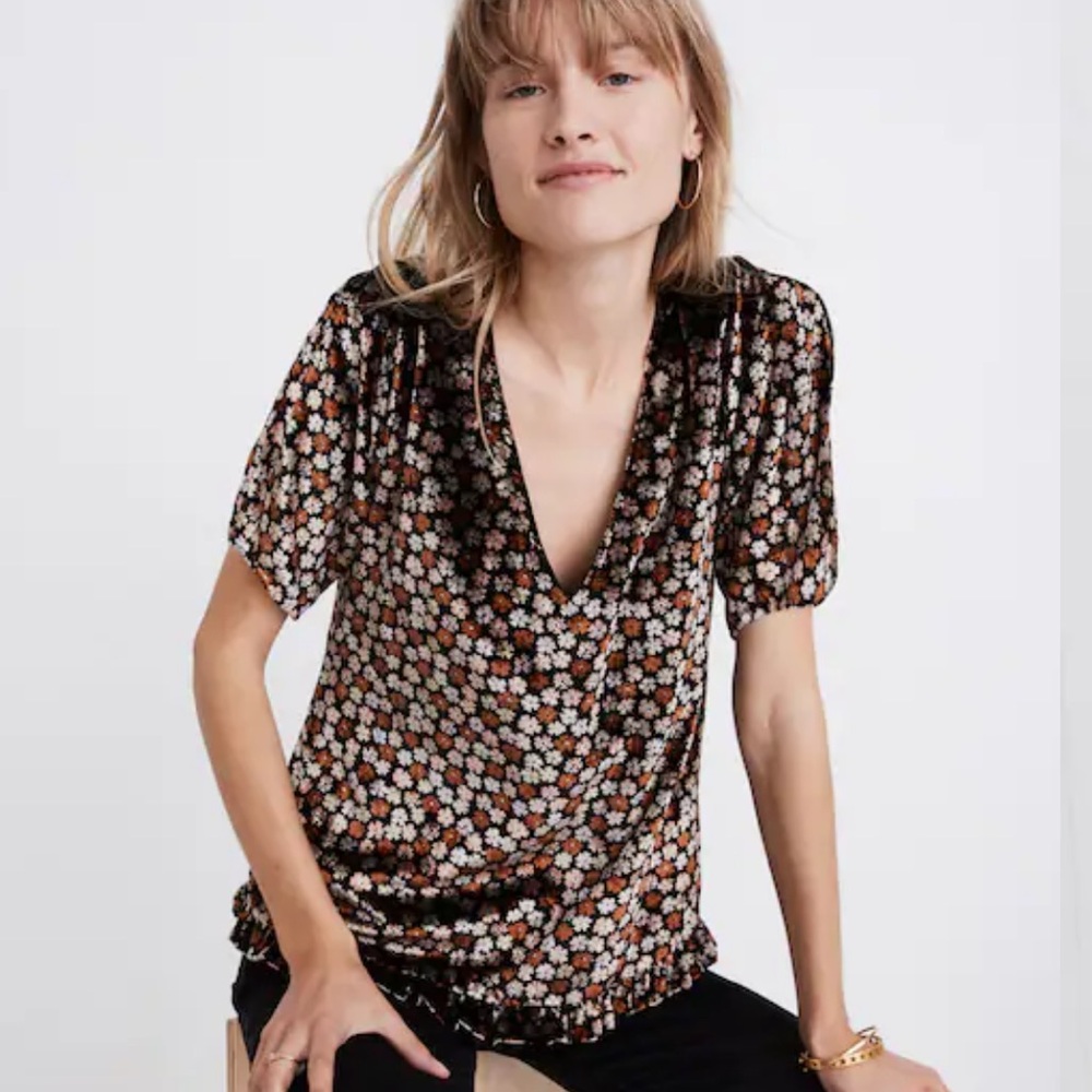 Madewell Burnout Velvet Charcoal Petite Blooms Tulip-Sleeve Ruffle Blouse Med - Picture 2 of 13